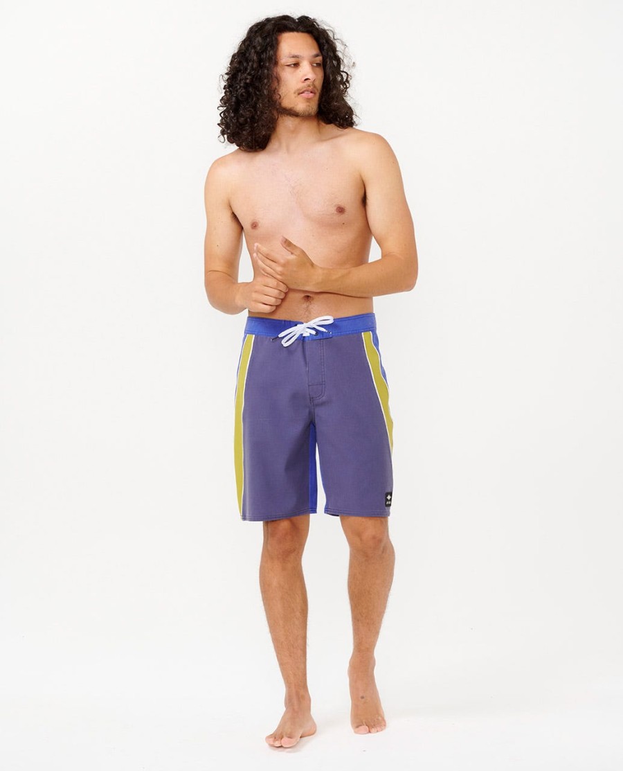 mirage giant prawn icon 20 boardshorts