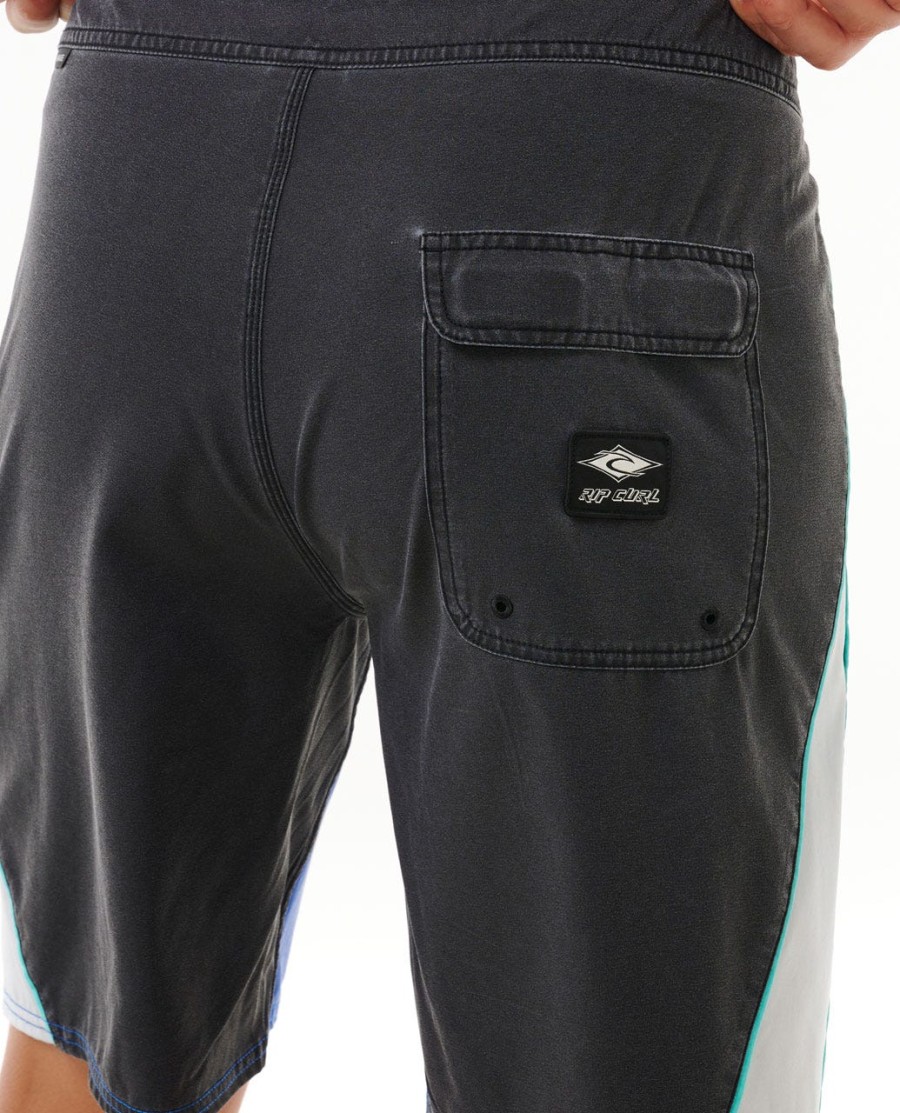 mirage giant prawn icon 20 boardshorts