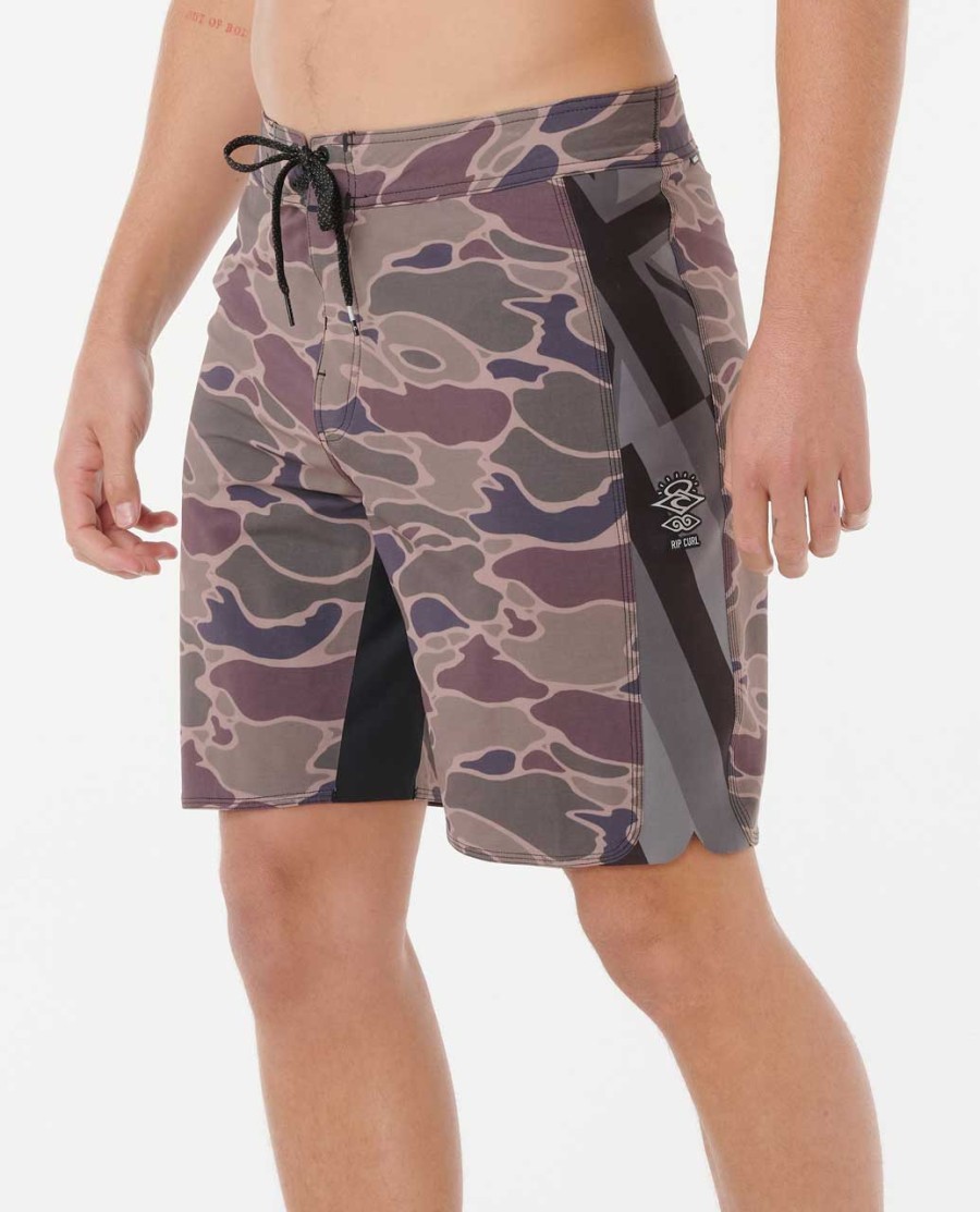 mirage 3-2-one eddie would go ultimate 19 boardshorts
