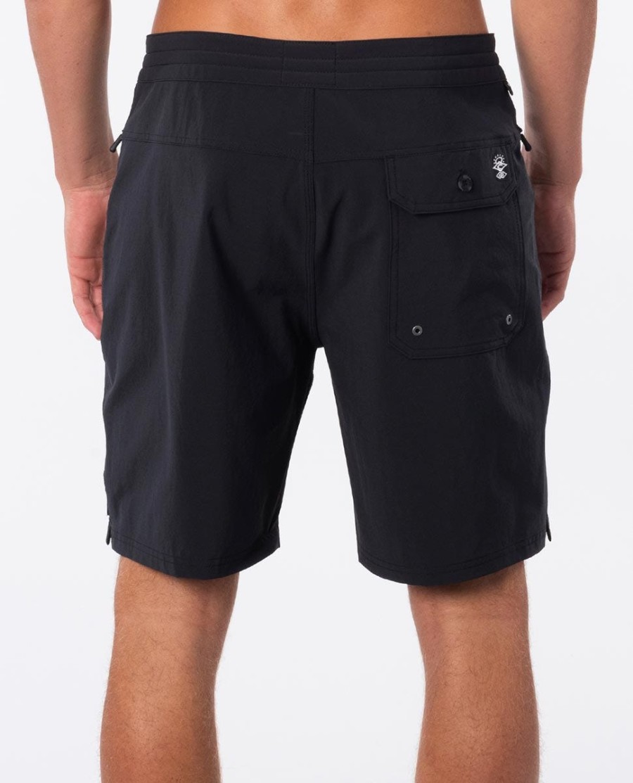 searchers layday 19 boardshorts