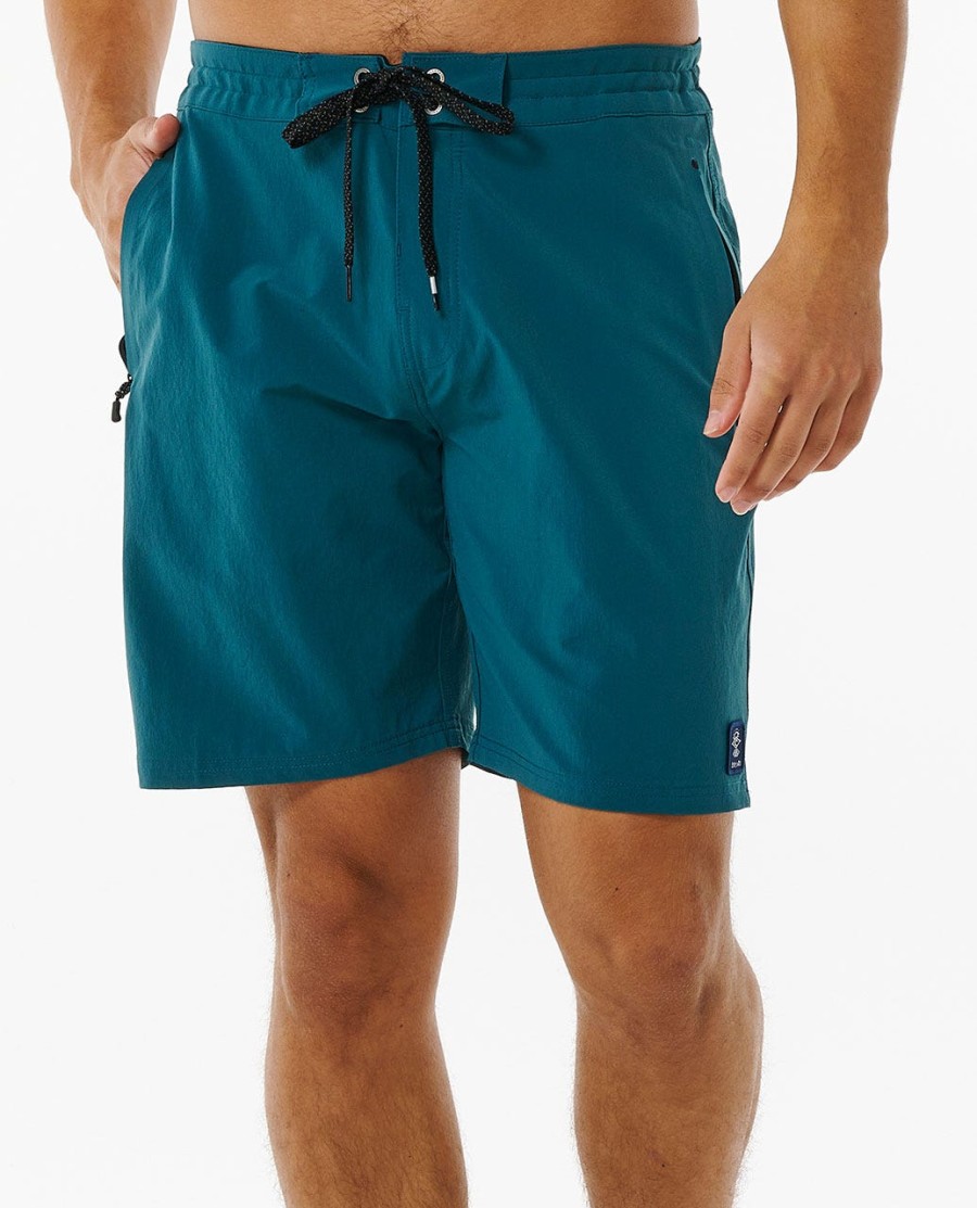 searchers layday 19 boardshorts