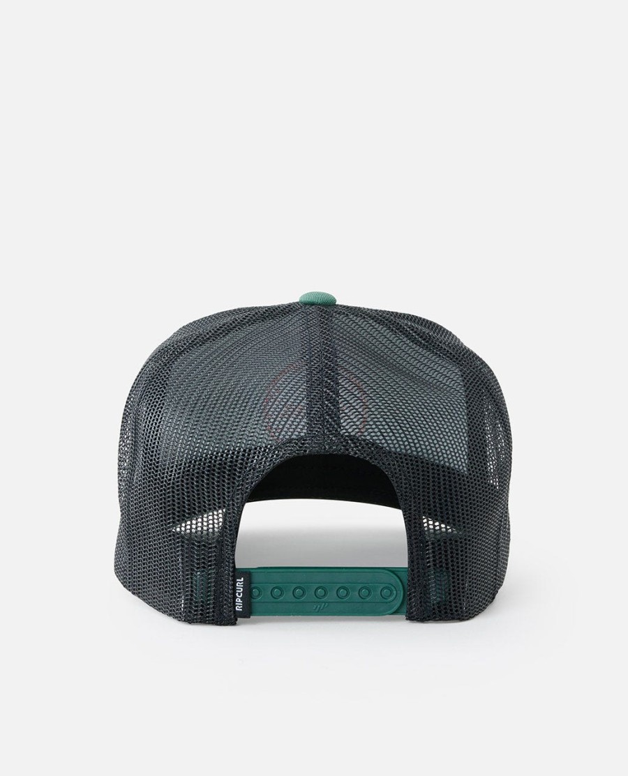 routine curve trucker