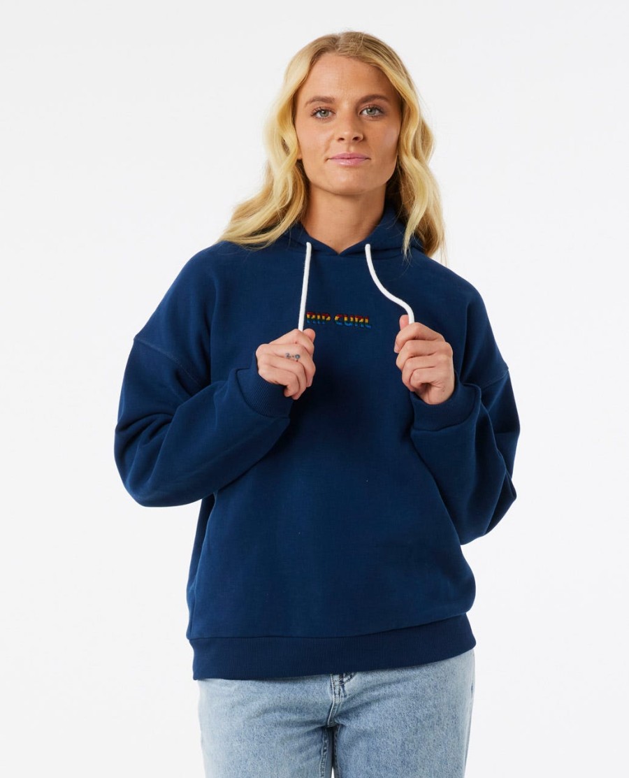 steph gilmore heritage hood