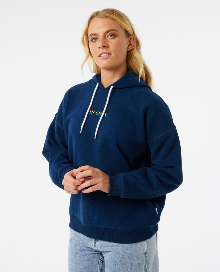 steph gilmore heritage hood